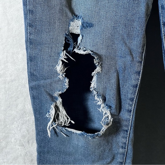 Women’s old navy size 6 high-rise o.g. Straight secret slim pocket jeans - Picture 2 of 8